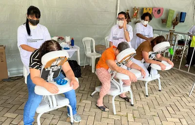 Serviço de massagem corporativa