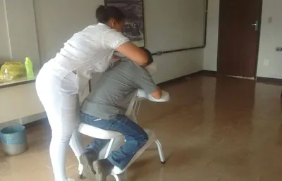 Serviço de massagem laboral